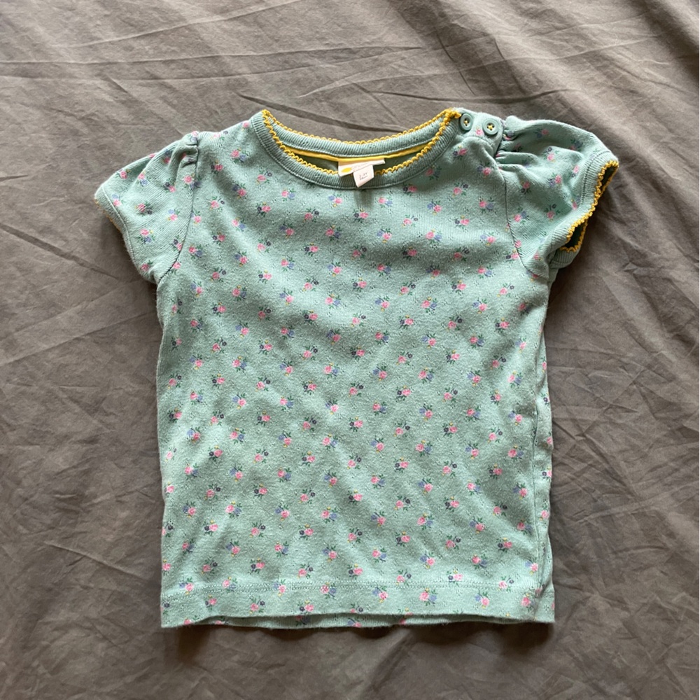 Mini Biden girls floral shirt